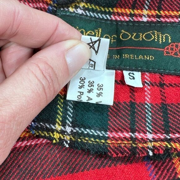 Irish O’Neil of Dublin plaid wool holiday winter cape S - Picture 3 of 7